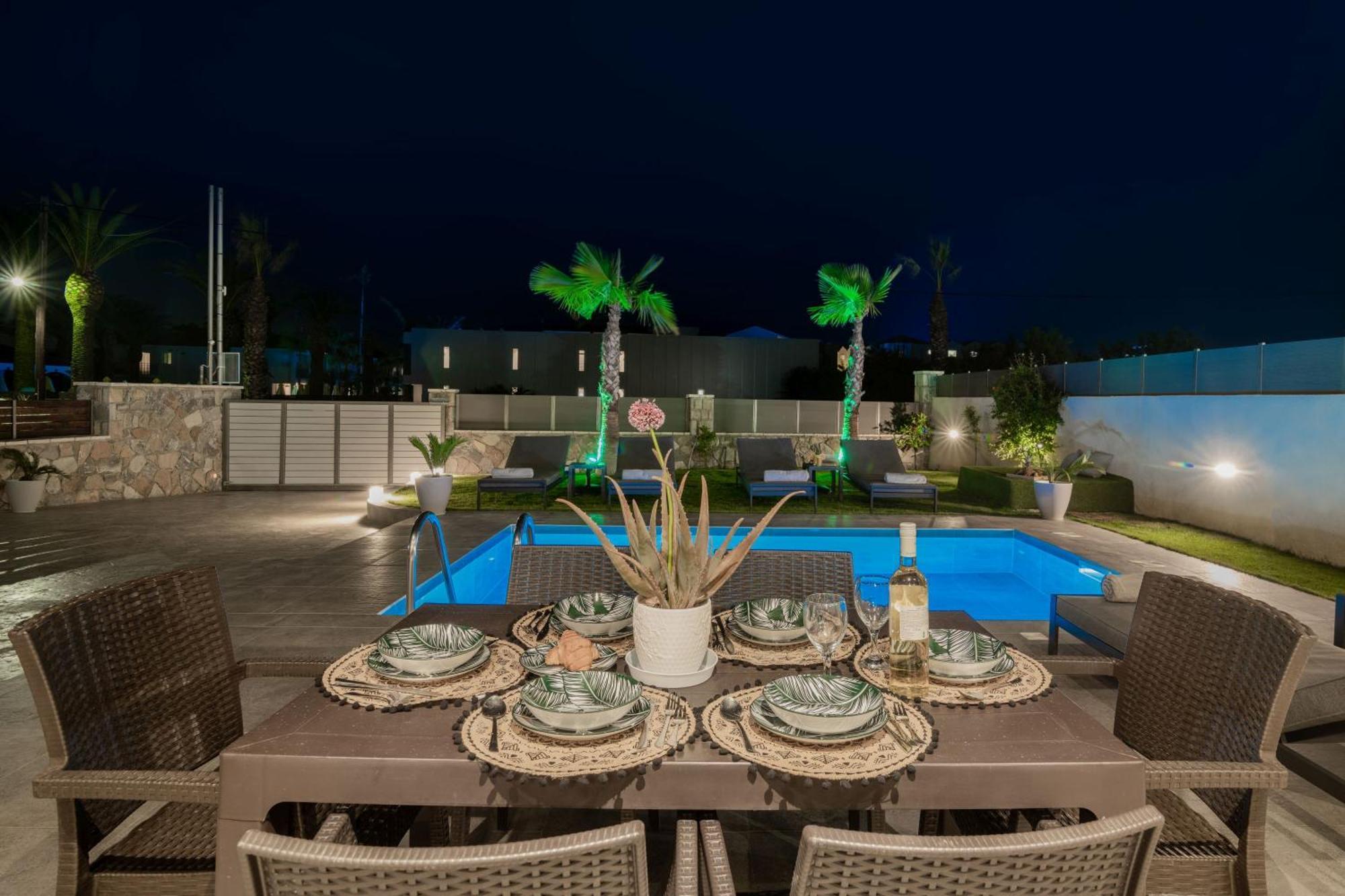 Sunwhite Villas - Private Pool & Cozy Atmosphere, By Zantewize 拉加纳斯 外观 照片