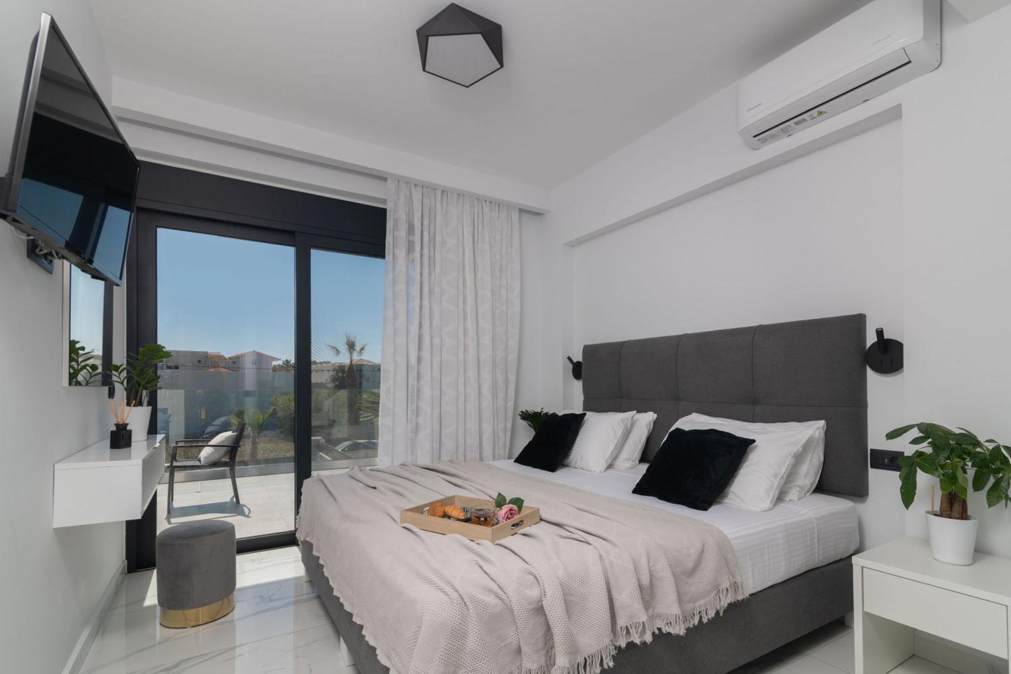 Sunwhite Villas - Private Pool & Cozy Atmosphere, By Zantewize 拉加纳斯 外观 照片